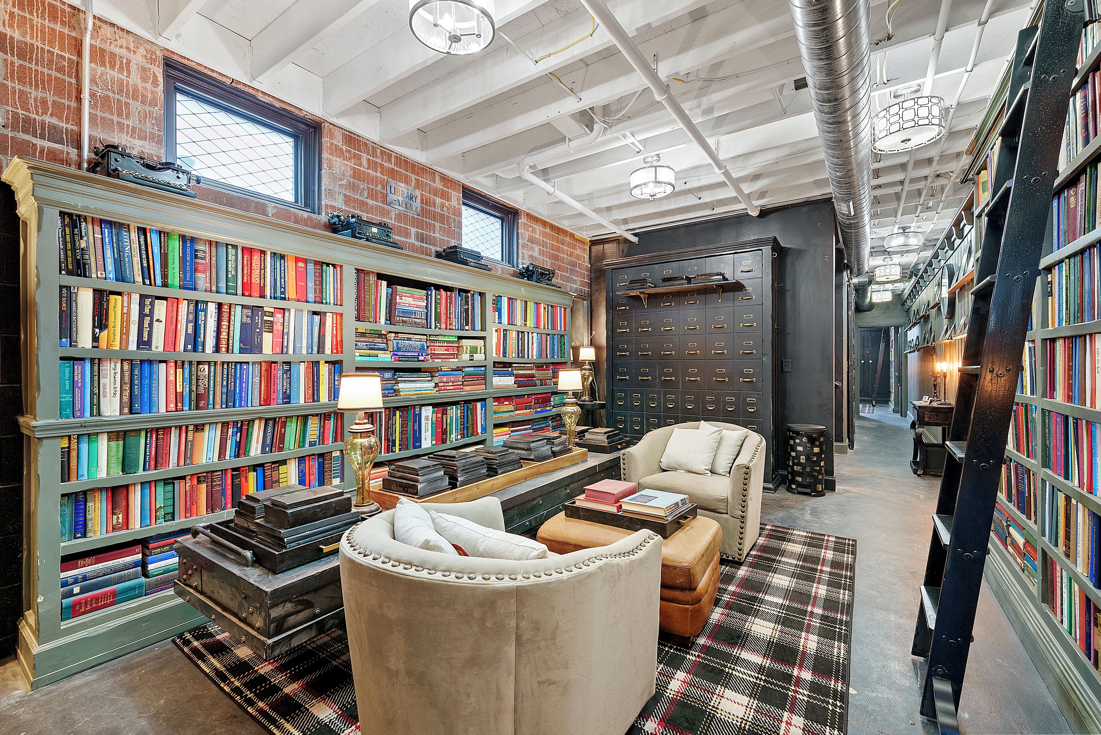 The Book House No. 43 in Columbus, Ohio on Vrbo - perfect for a Readaway or book-focused trip